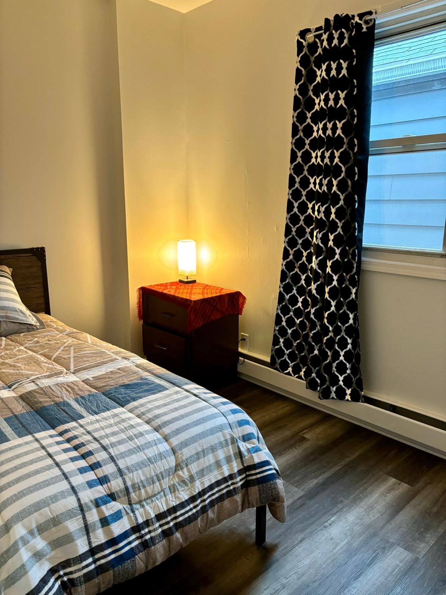 Iron Bound Gem Apartment นูวาร์ก ภายนอก รูปภาพ