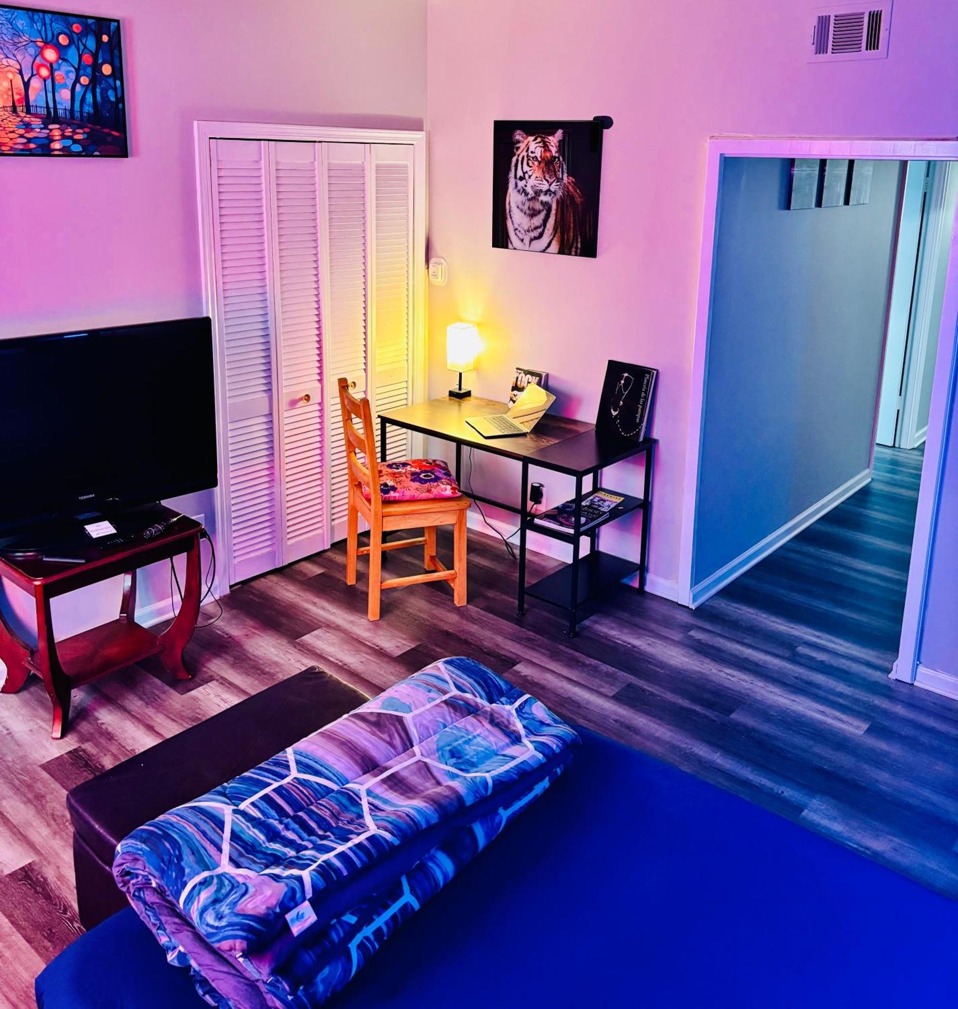 Iron Bound Gem Apartment นูวาร์ก ภายนอก รูปภาพ